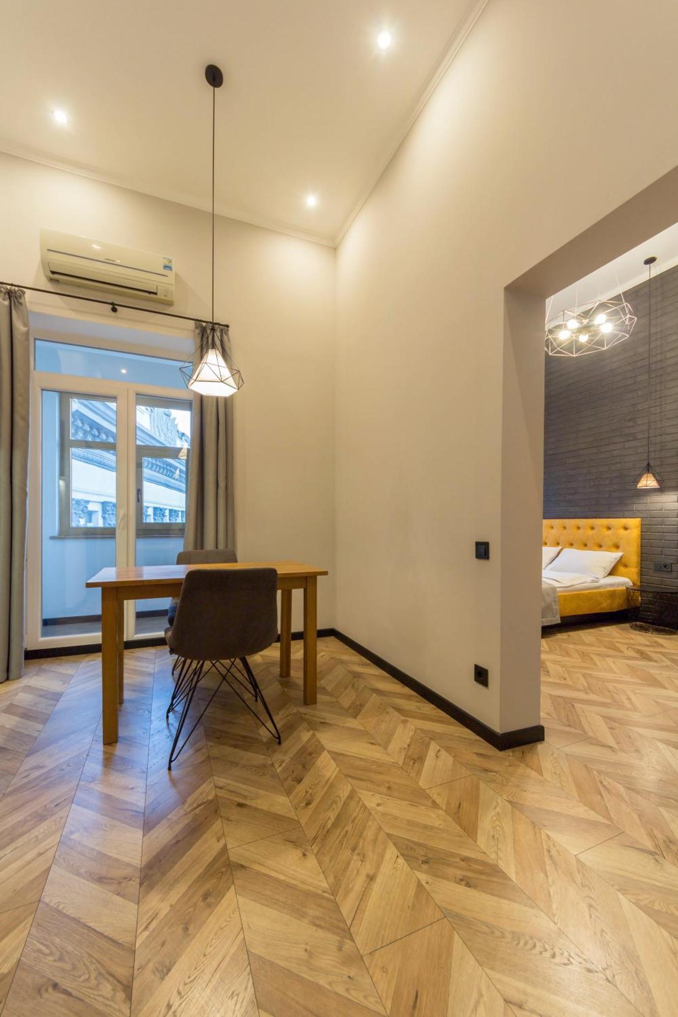 Idea Design Apart-Hotel Prorizna 基輔 外观 照片